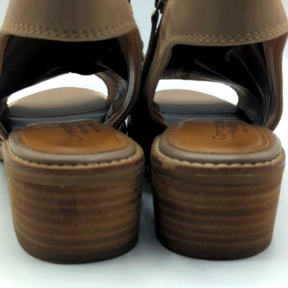 Comfortiva Belen Sandal - Picture 12 of 12